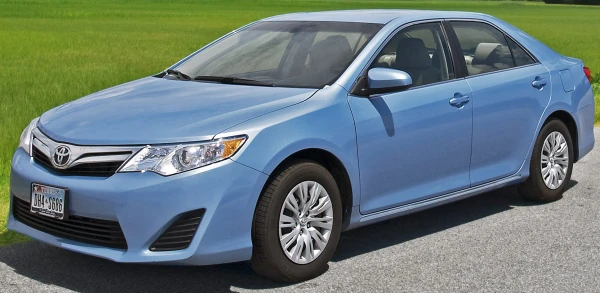 Toyota Camry 2012–2018