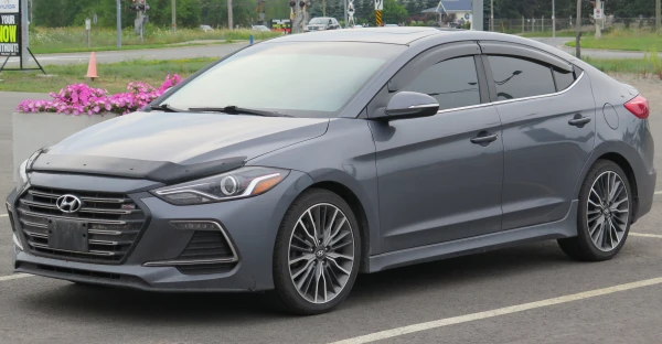 Hyundai Elantra 2016–2021