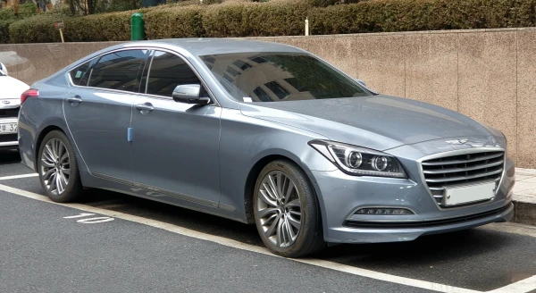 Hyundai Genesis 2014–2016