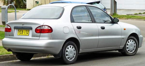 Daewoo Lanos 2000–2006