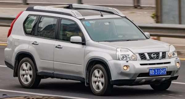 Nissan X-Trail 2007–2013