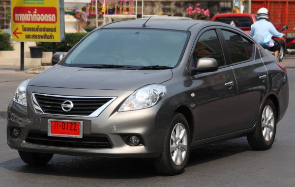 Nissan Sunny 2013–2021