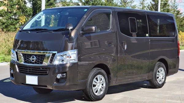 Nissan NV350 Urvan 2015–2020