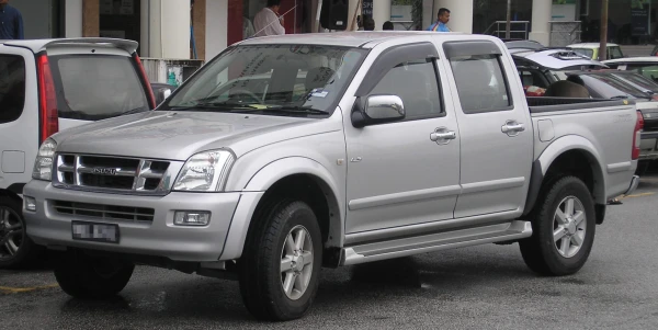 Isuzu D-Max 2002–2012