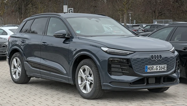 Audi Q6 e-tron 2025+