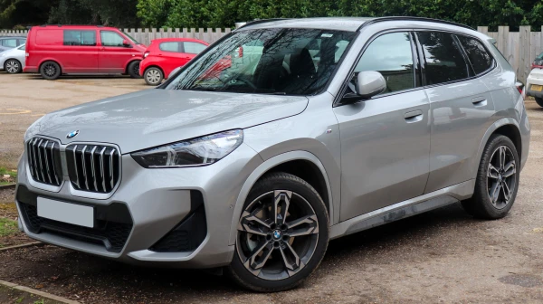 BMW X1 2023+