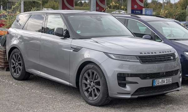 Land Rover Range Rover Sport 2023+