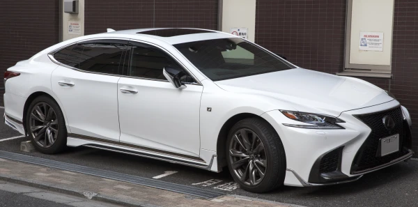 Lexus LS 2018+