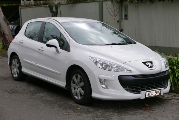 Peugeot 308 2010–2013