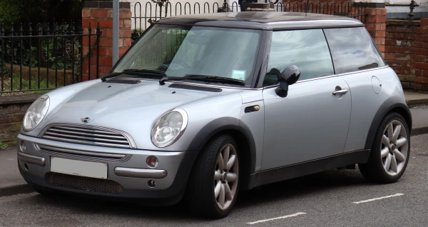 MINI Cooper 2001–2006