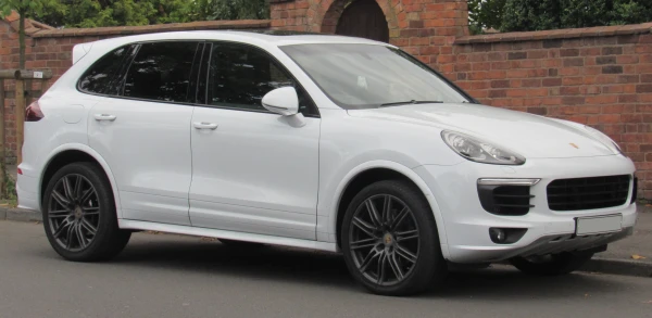 Porsche Cayenne 2011–2017