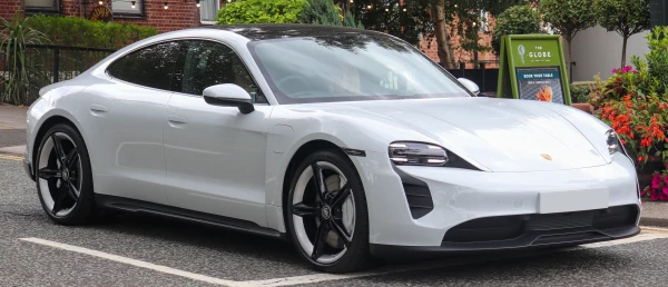 Porsche Taycan 2019+